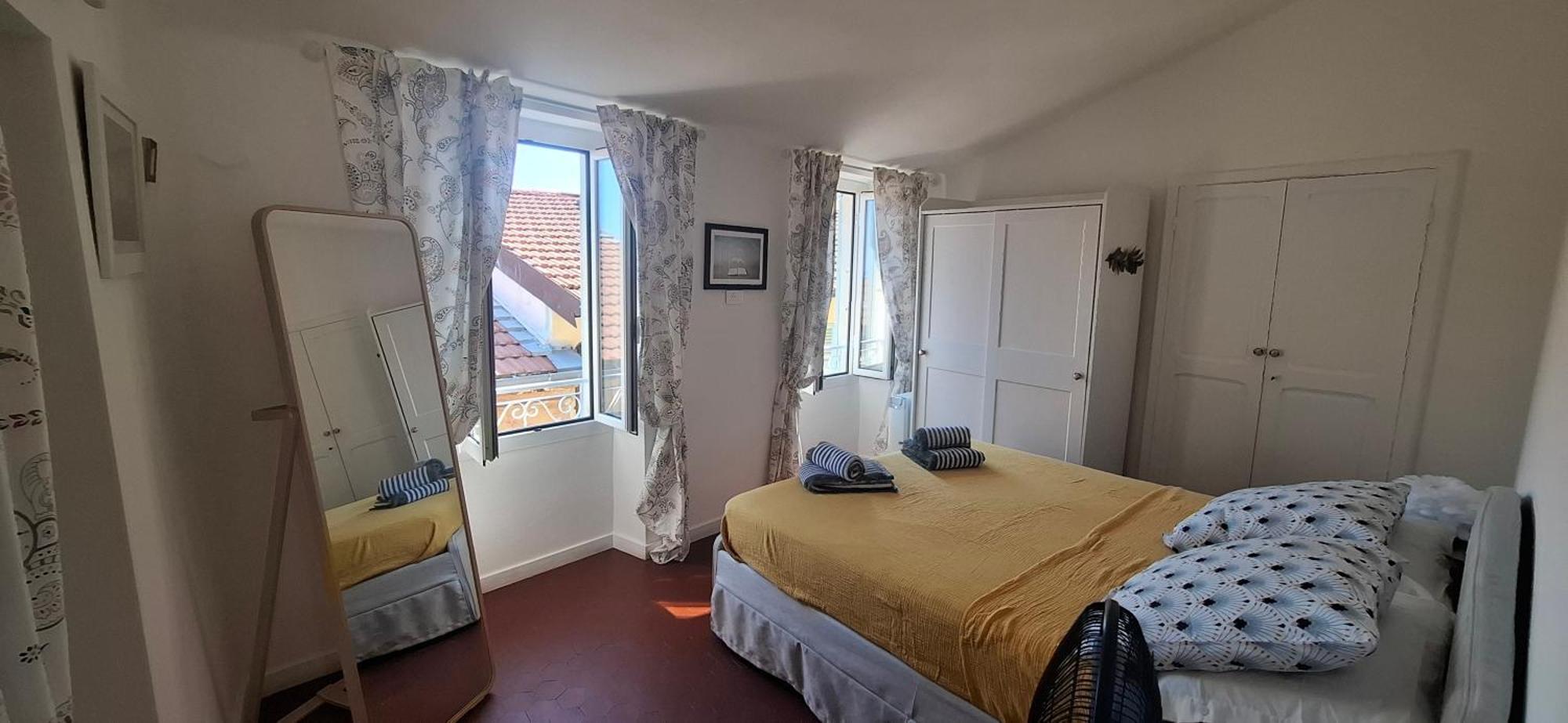 La Barca De La Vieille Ville 2 Chambres 芒通 外观 照片